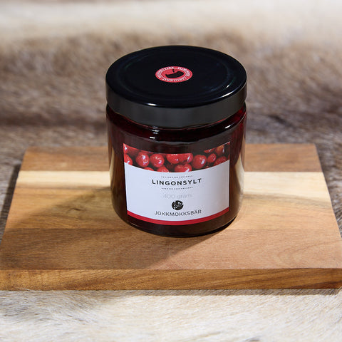 Lingonberry jam with high berry content